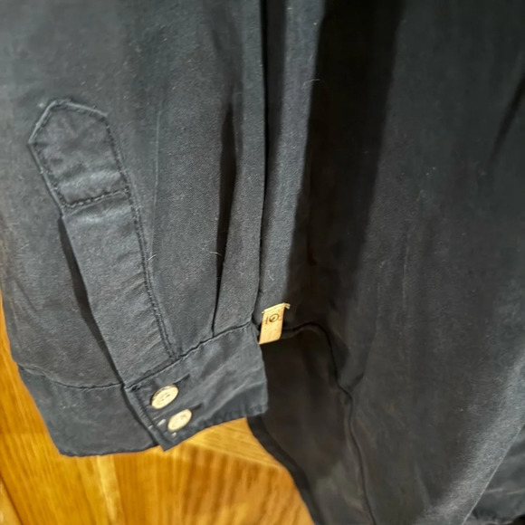 Tentree Fernie 100% Lyocell Button-up Blouse - Picture 4 of 8